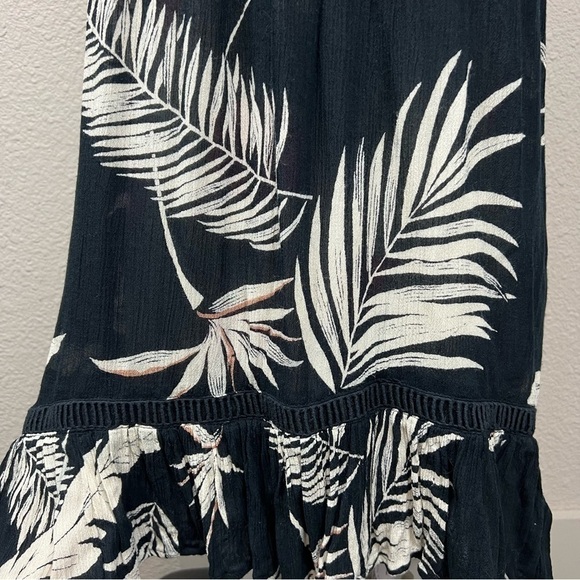 𝅺Volcom Shello Dress in Black Sz XS - Picture 6 of 9